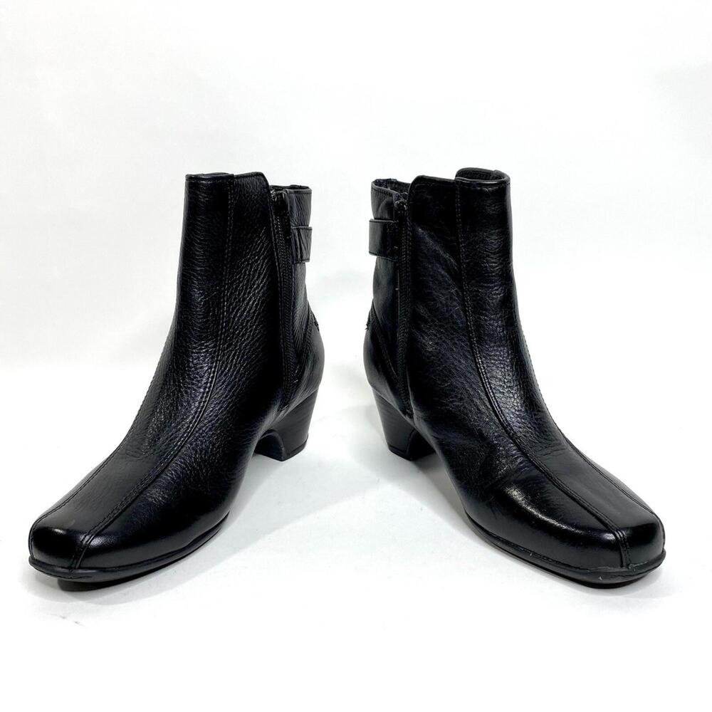 Women's Clarks Artisan Dara Ankle Boots Booties Shoes Size 7M Black Leather